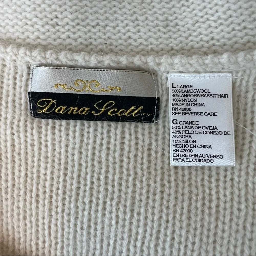 Vintage Cream with Pearl Detail Lambswool and Angora blend Sweater Large